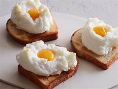 Cloud-egg on toast