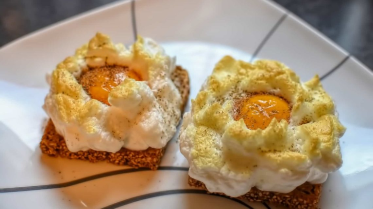 Cloud-egg on toast
